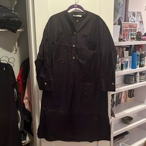 Vince size large button-up dress. Barely used. 100% cotton. 3/4 sleeves.